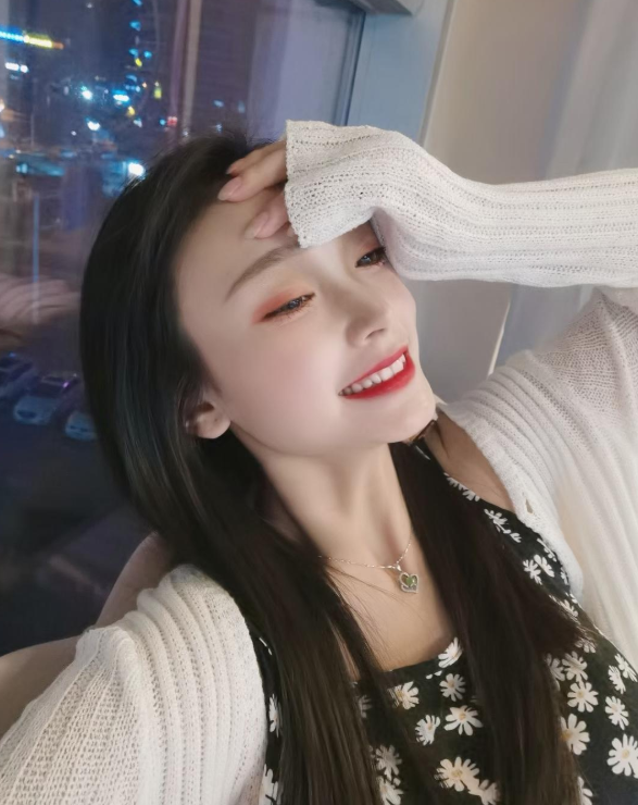 东湖区外表清纯甜美 内心Sao气十足的沫沫，喜欢的狼友抓紧